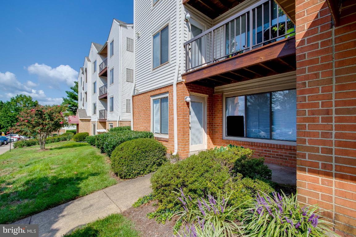 BATTERY HEIGHTS - Residential Lease