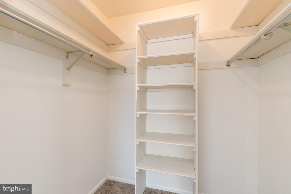 BATTERY HEIGHTS - Residential Lease