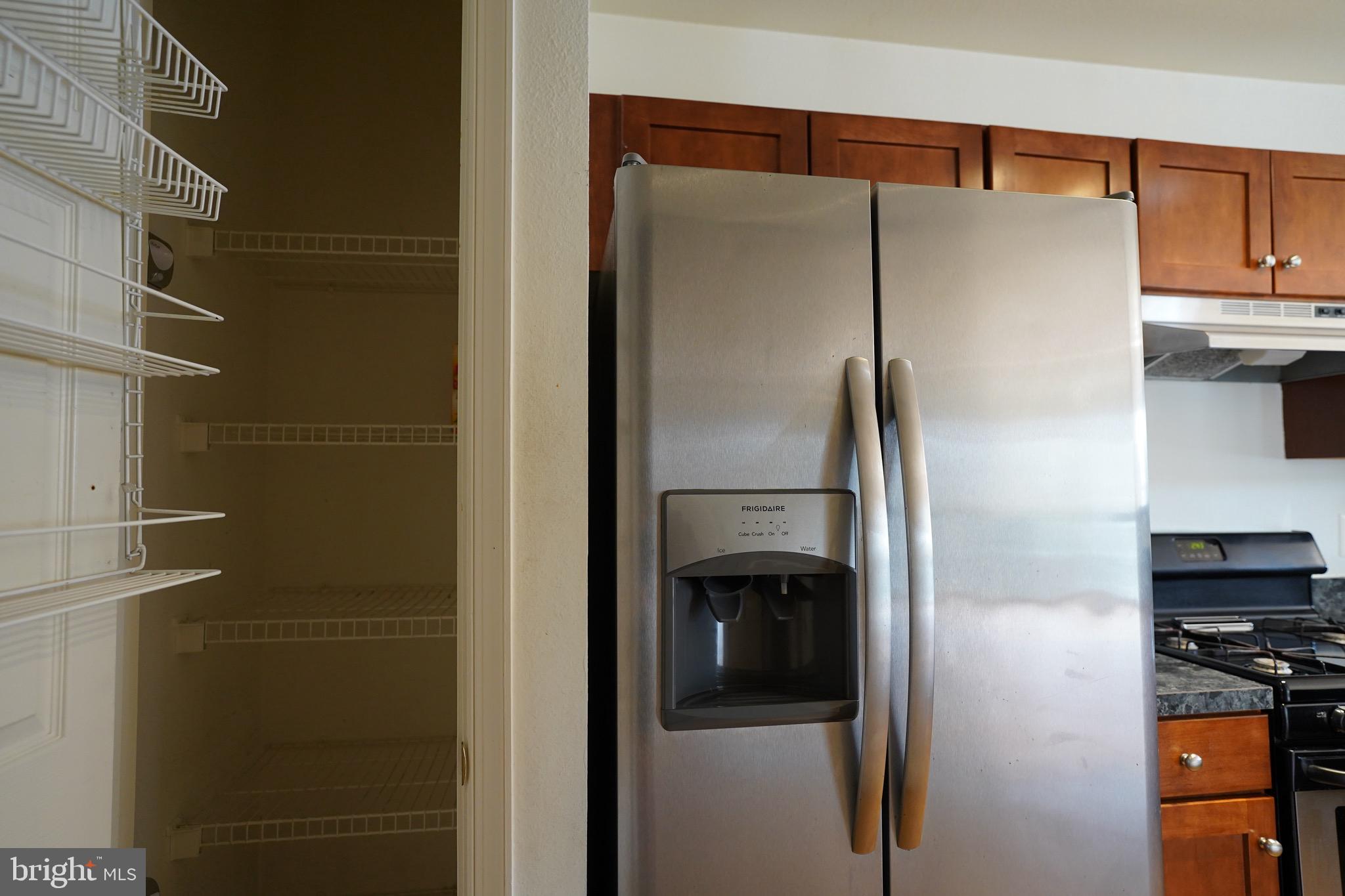 GATES OF FAIR LAKES - Residential Lease