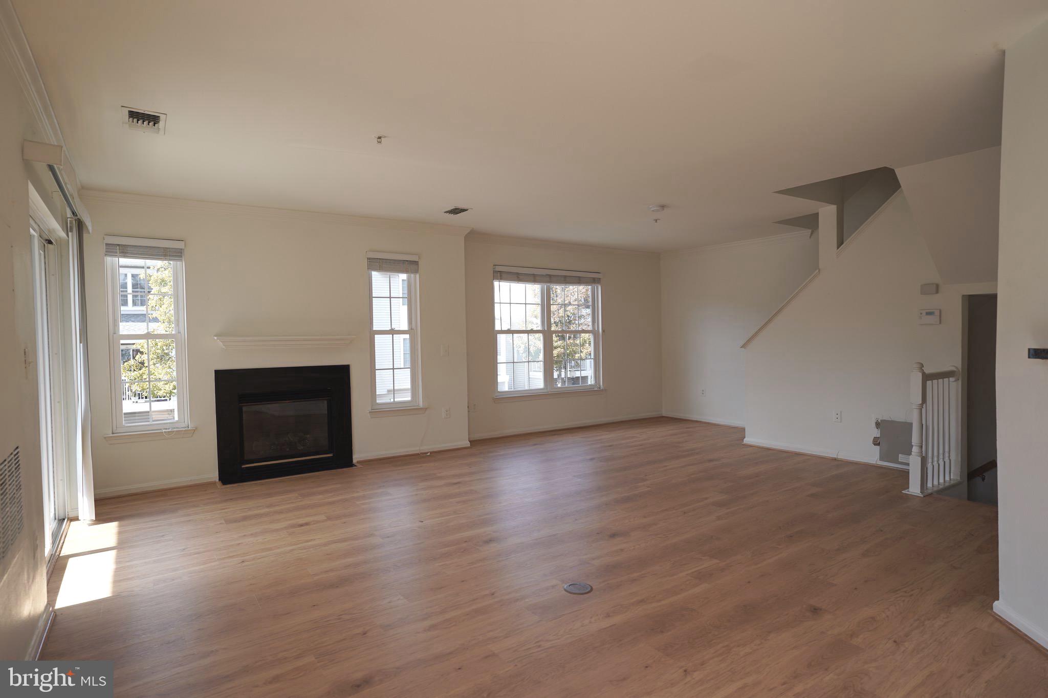 GATES OF FAIR LAKES - Residential Lease