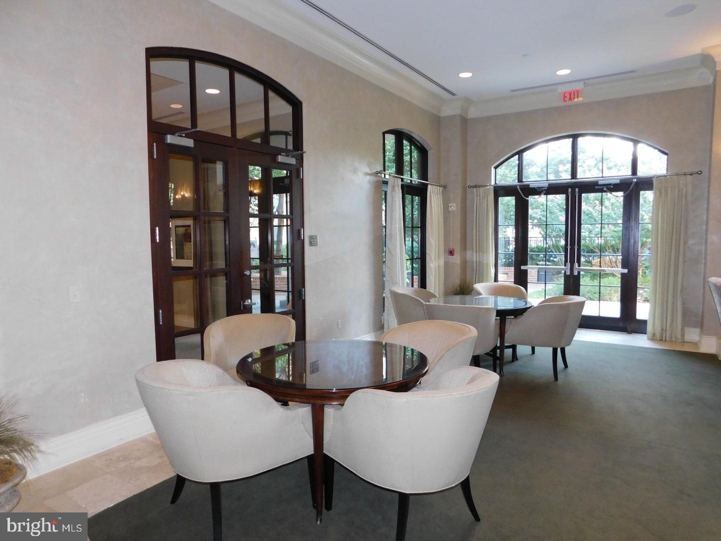 GALLERY AT WHITE FLINT - Residential Lease