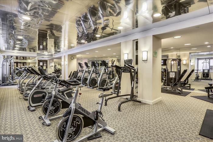 GALLERY AT WHITE FLINT - Residential Lease