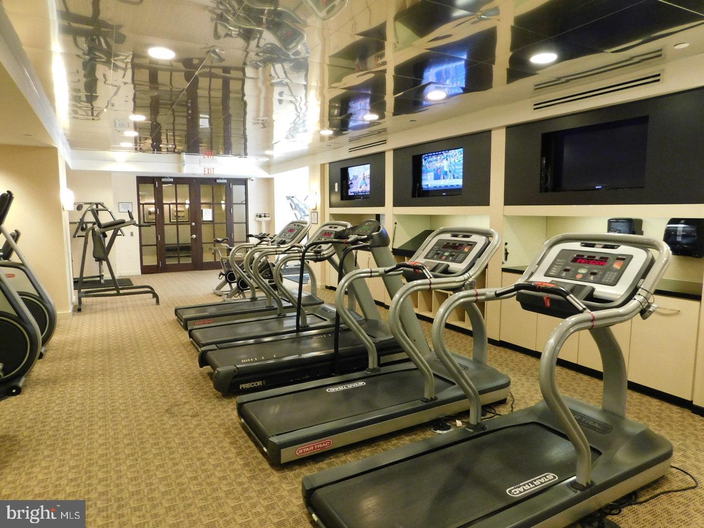 GALLERY AT WHITE FLINT - Residential Lease