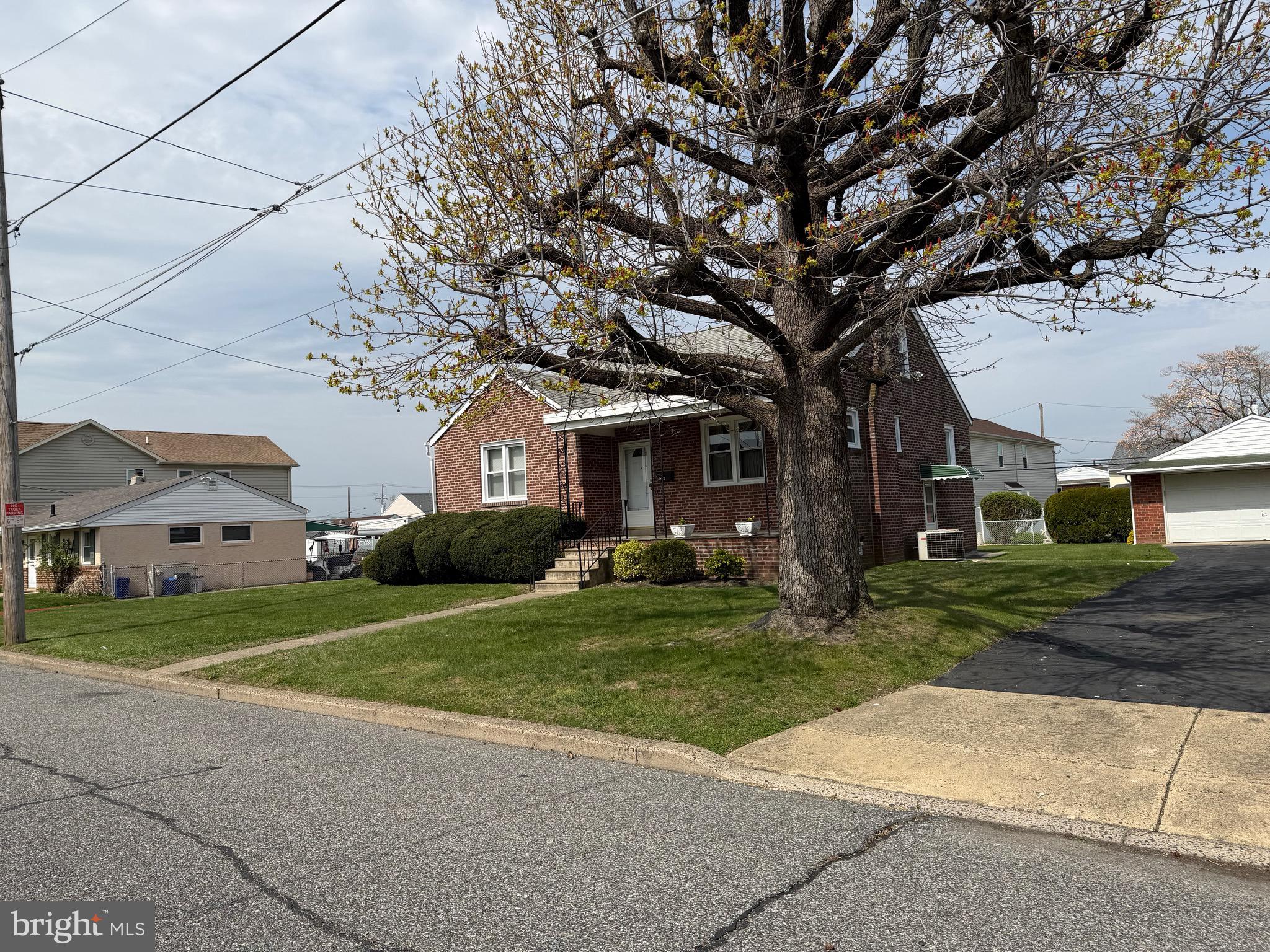 9234 GLENLOCH STREET