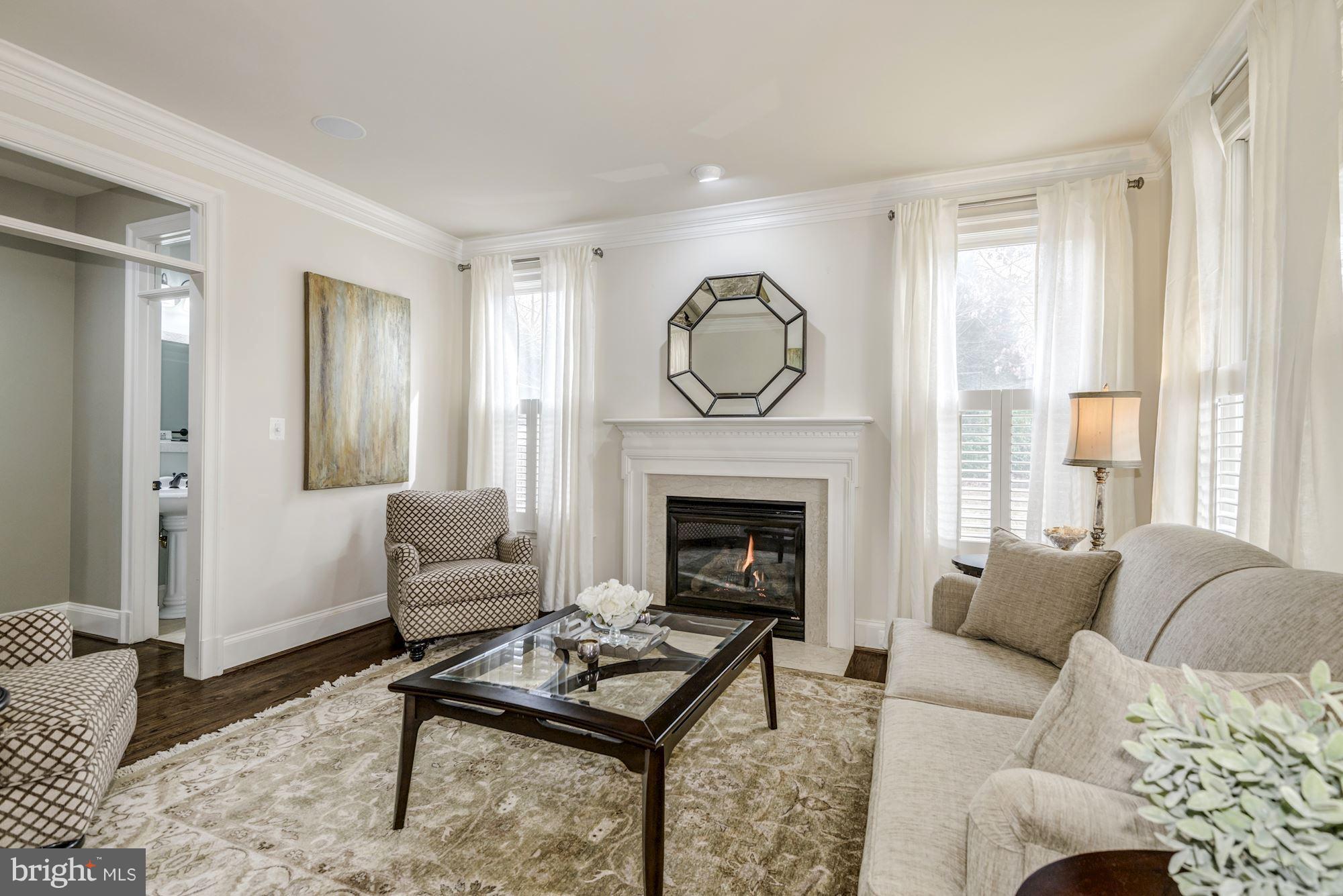 LEELAND PARK - Residential