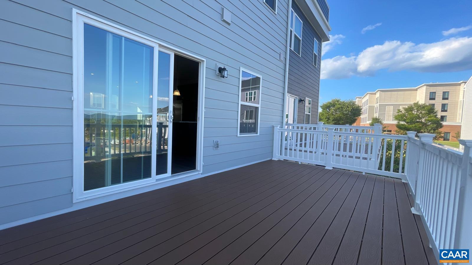 HOLLYMEAD TOWN CENTER - Residential Lease