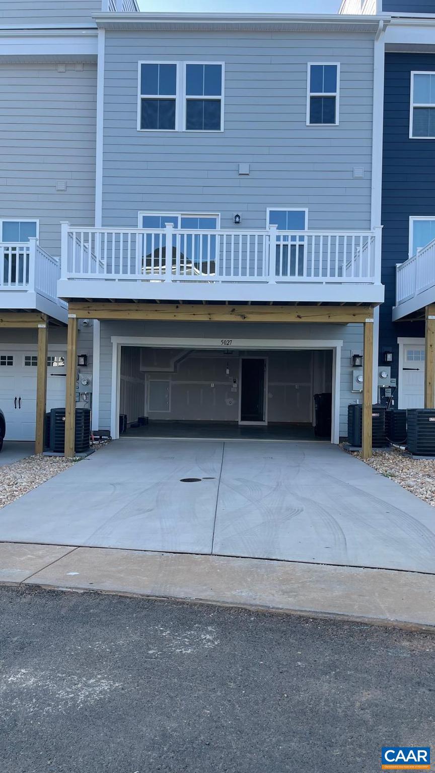 HOLLYMEAD TOWN CENTER - Residential Lease