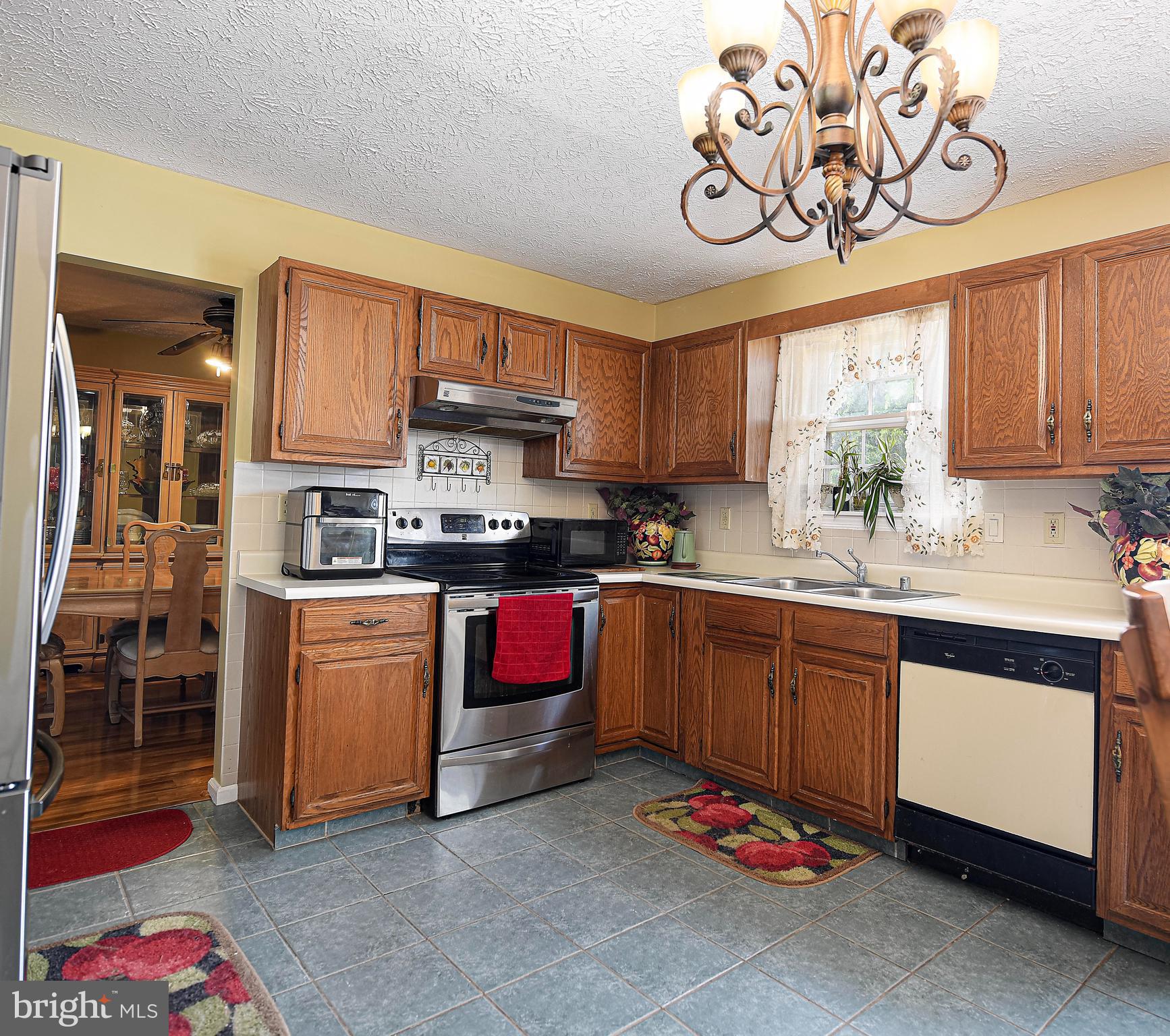 HARBOUR OAKS - Residential