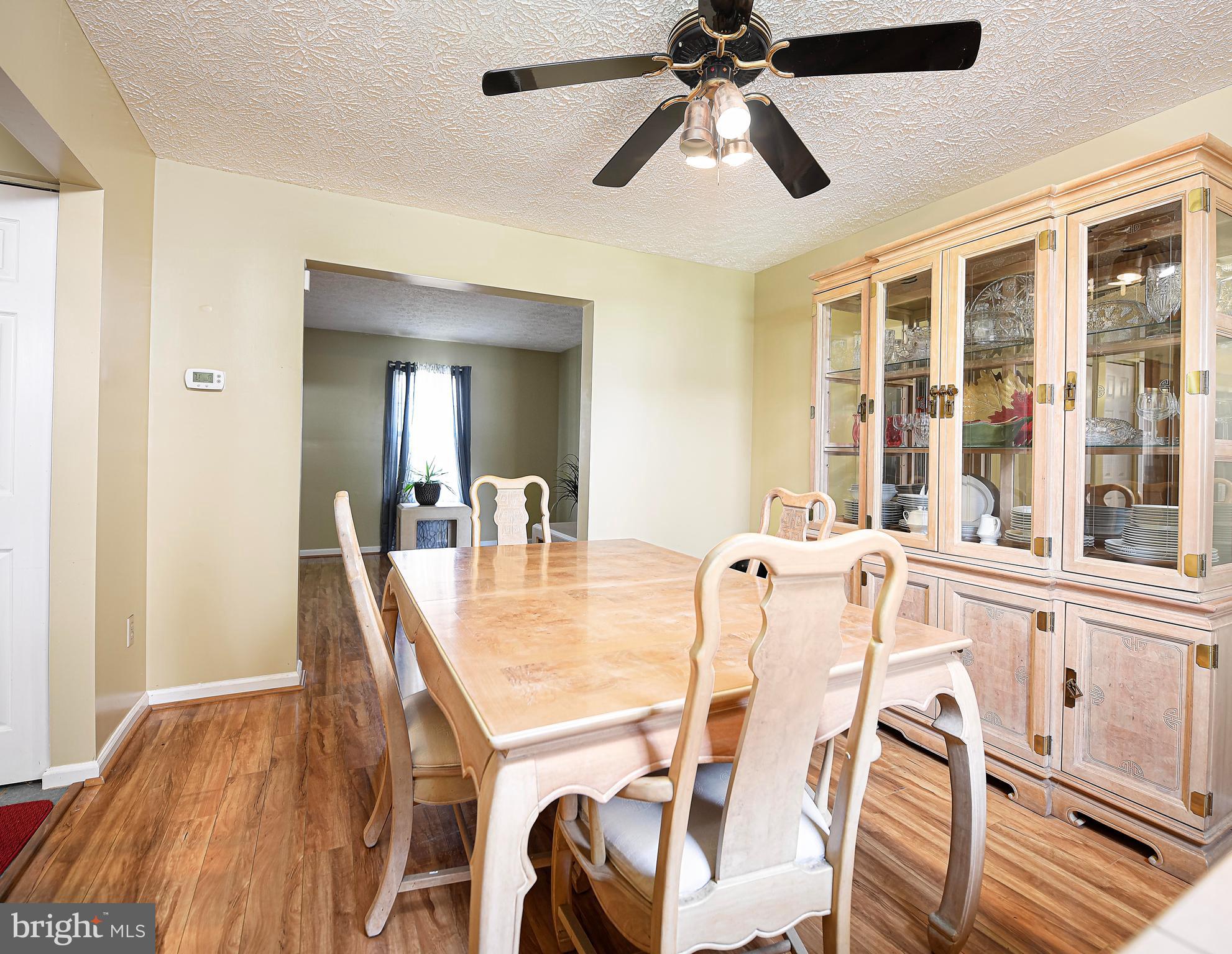 HARBOUR OAKS - Residential