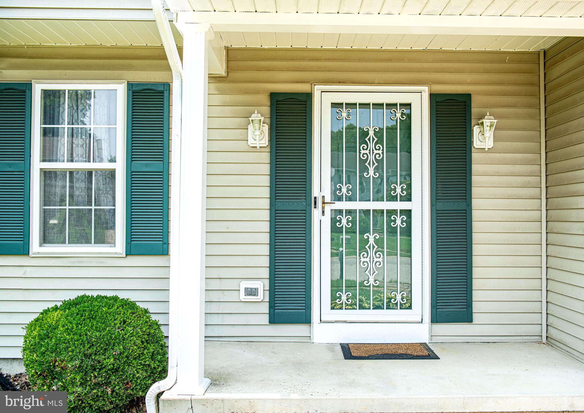 HARBOUR OAKS - Residential