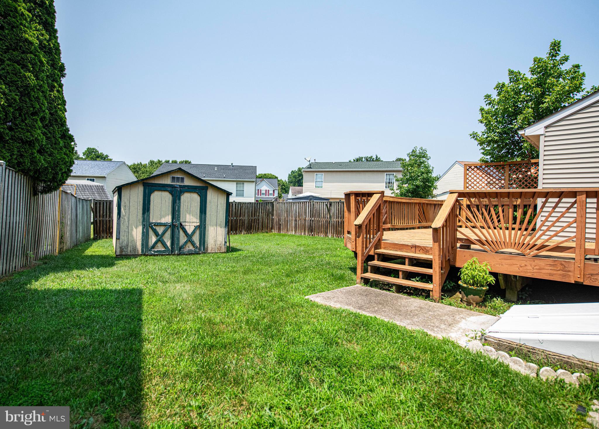 HARBOUR OAKS - Residential