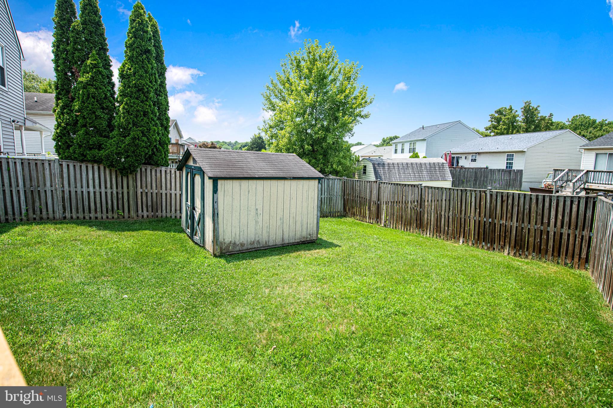 HARBOUR OAKS - Residential