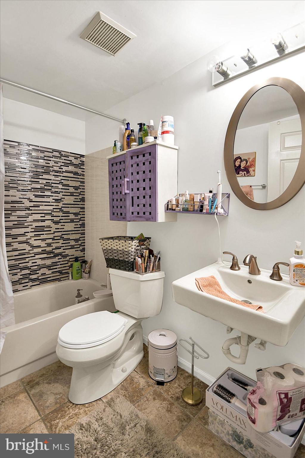 CHESTERBROOK - Residential