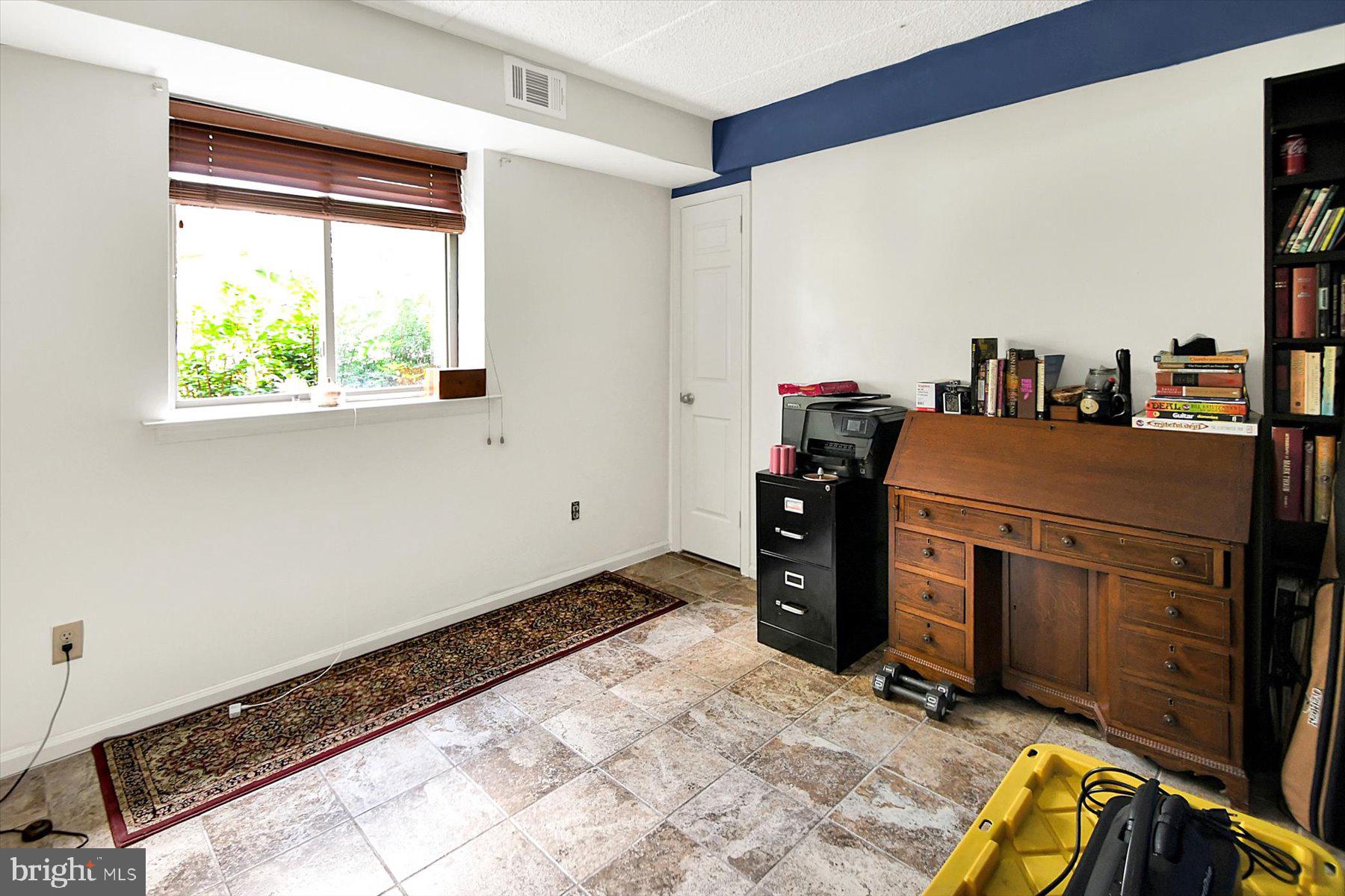 CHESTERBROOK - Residential