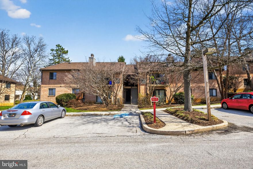 This well-appointed first-floor condominium offers over 1,100 square feet of comfortable living space, featuring two bedrooms and two full bathrooms, with serene views overlooking the private courtyard’s green space. The home showcases an open-concept layout, seamlessly connecting a spacious family room and dining area—ideal for both everyday living and entertaining. The primary suite is enhanced by elegant hardwood flooring and custom wood blinds, while the en-suite bathroom is thoughtfully designed with accessibility in mind, including a built-in seat and grab bars. A convenient laundry room with a stackable washer and dryer adds to the home’s functionality. Additional highlights include one reserved parking space and ample guest parking. The HOA fee provides exceptional value, covering water, sewer, and trash services, as well as exterior and common area maintenance, landscaping, and snow removal.
Experience the comfort and convenience this home has to offer—schedule your private tour today.