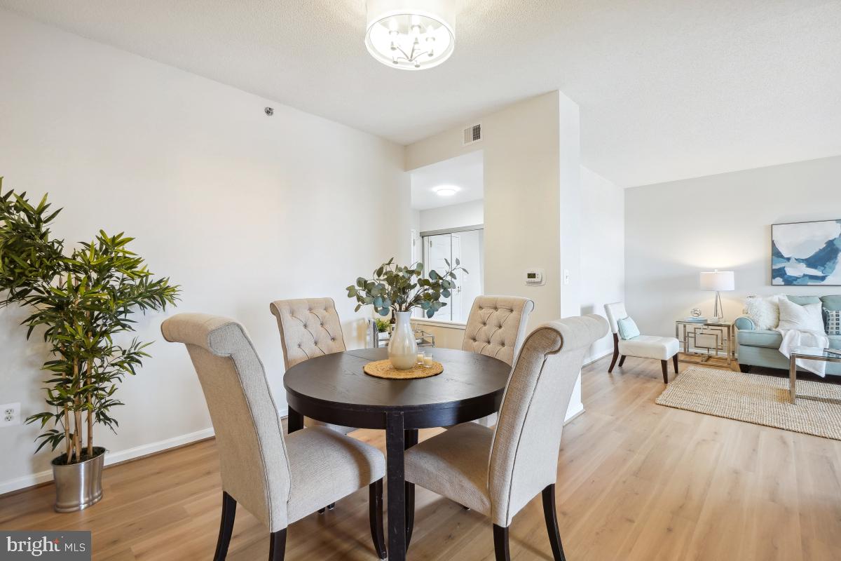 LEISURE WORLD - Residential