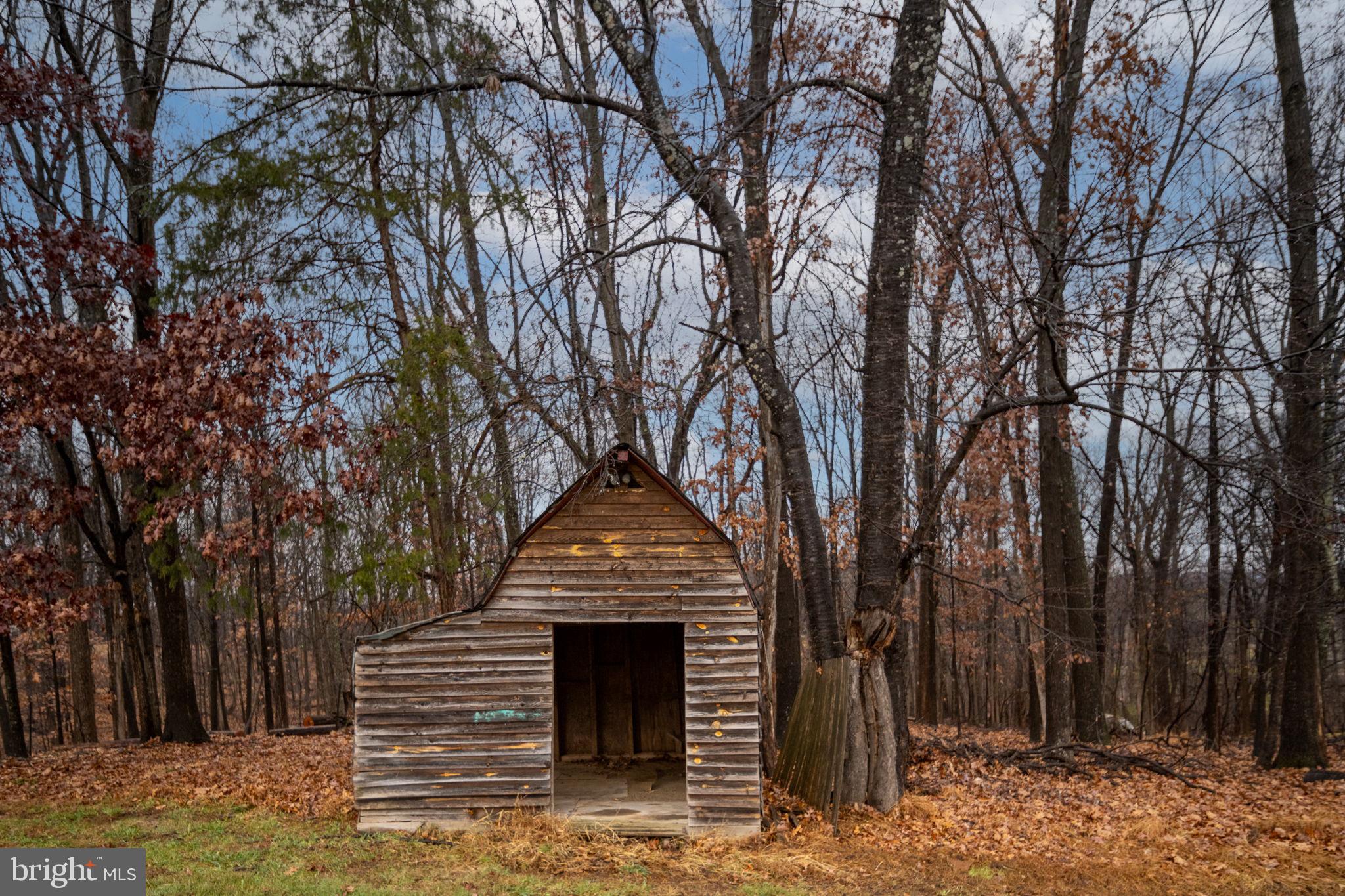 SOUTH HILL ESTATES - Residential