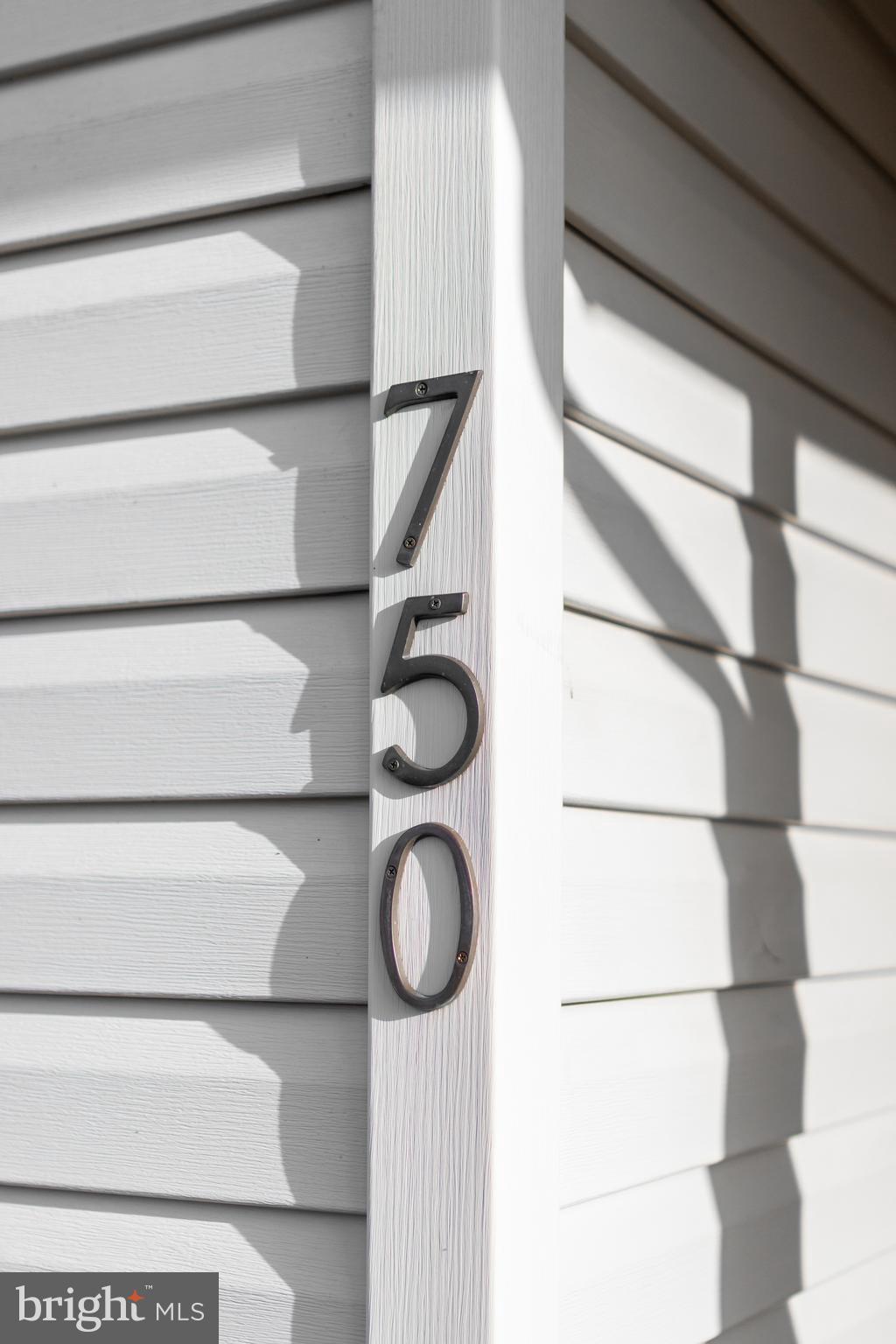 GREENLEAF MANOR - Residential