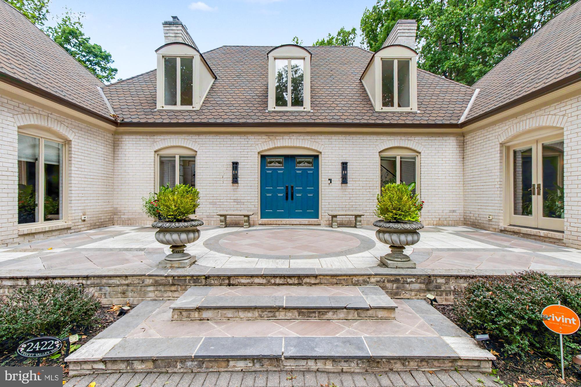 2422 VELVET VALLEY WAY