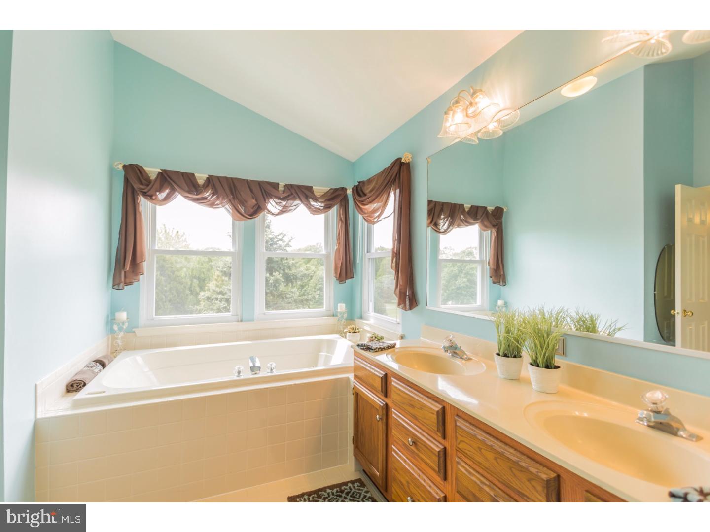 BALMORAL - Residential