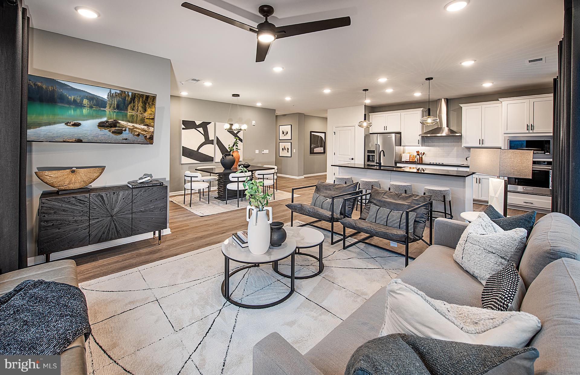 WASHINGTON PLACE - Residential