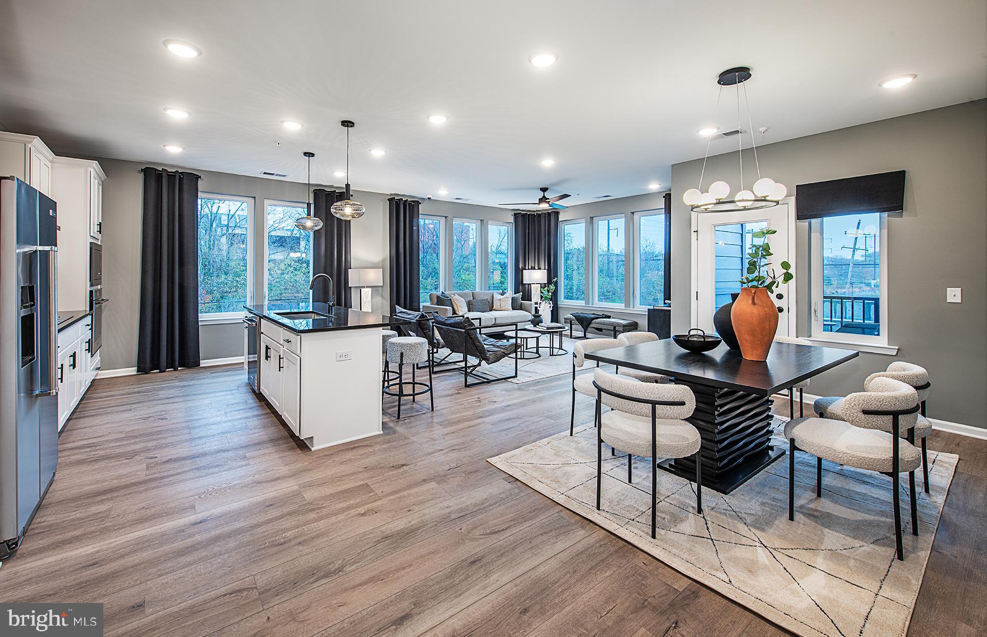 WASHINGTON PLACE - Residential