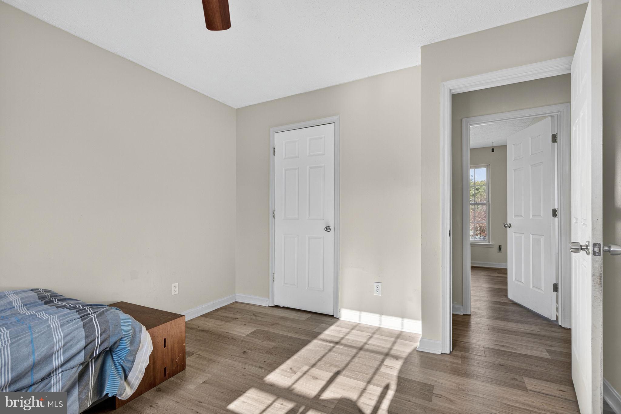 HEADLEY COURT - Residential