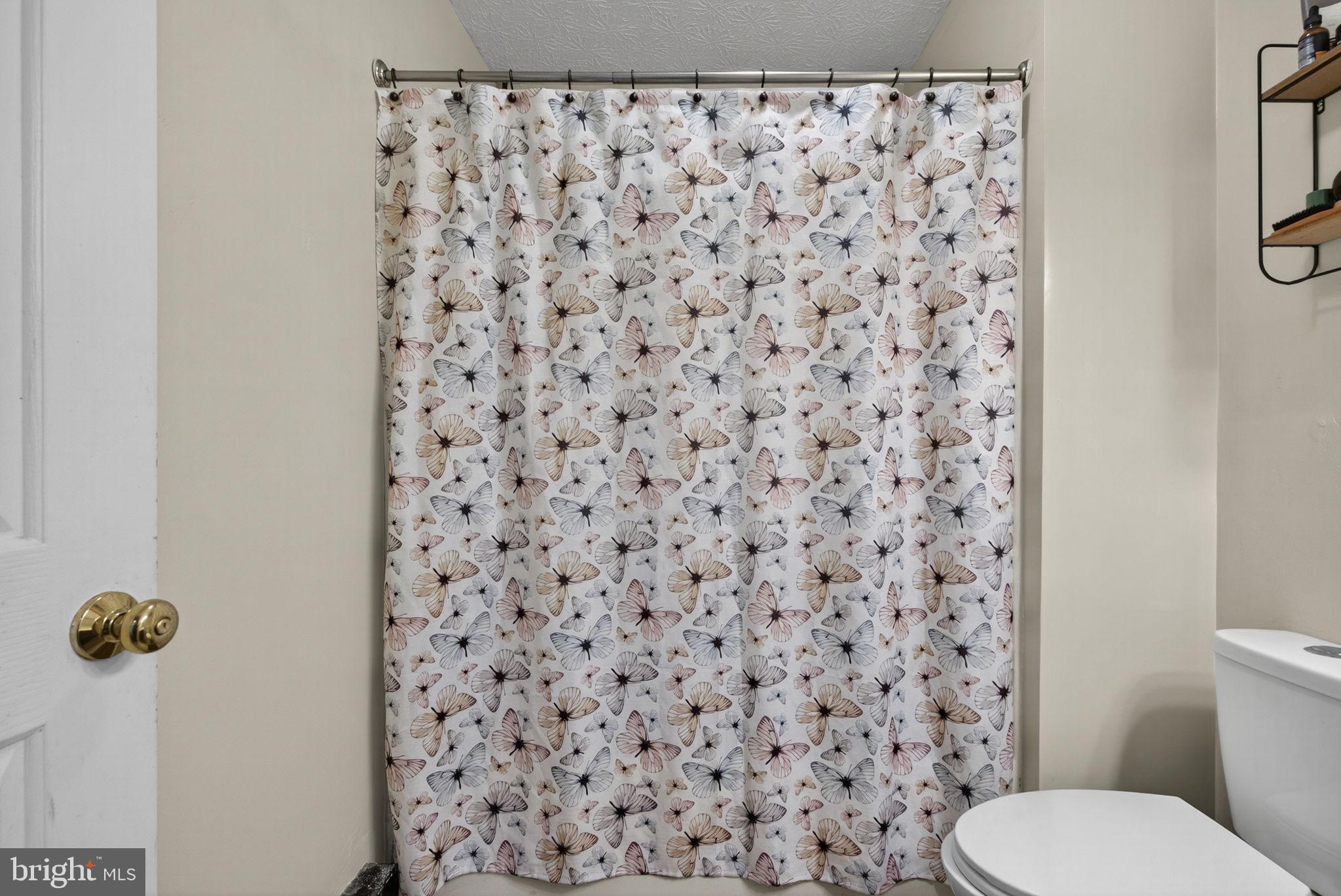 HEADLEY COURT - Residential