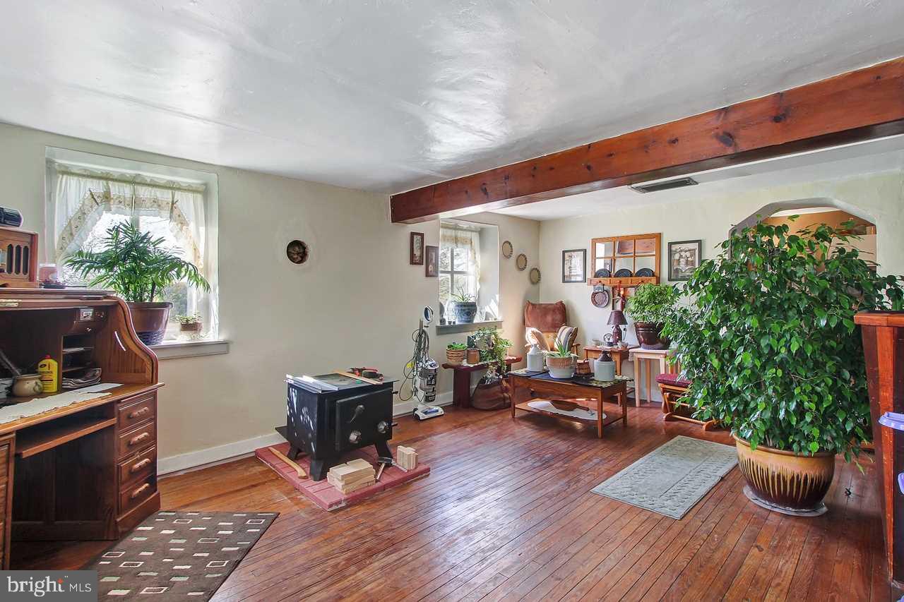 NONE AVAILABLE - Land