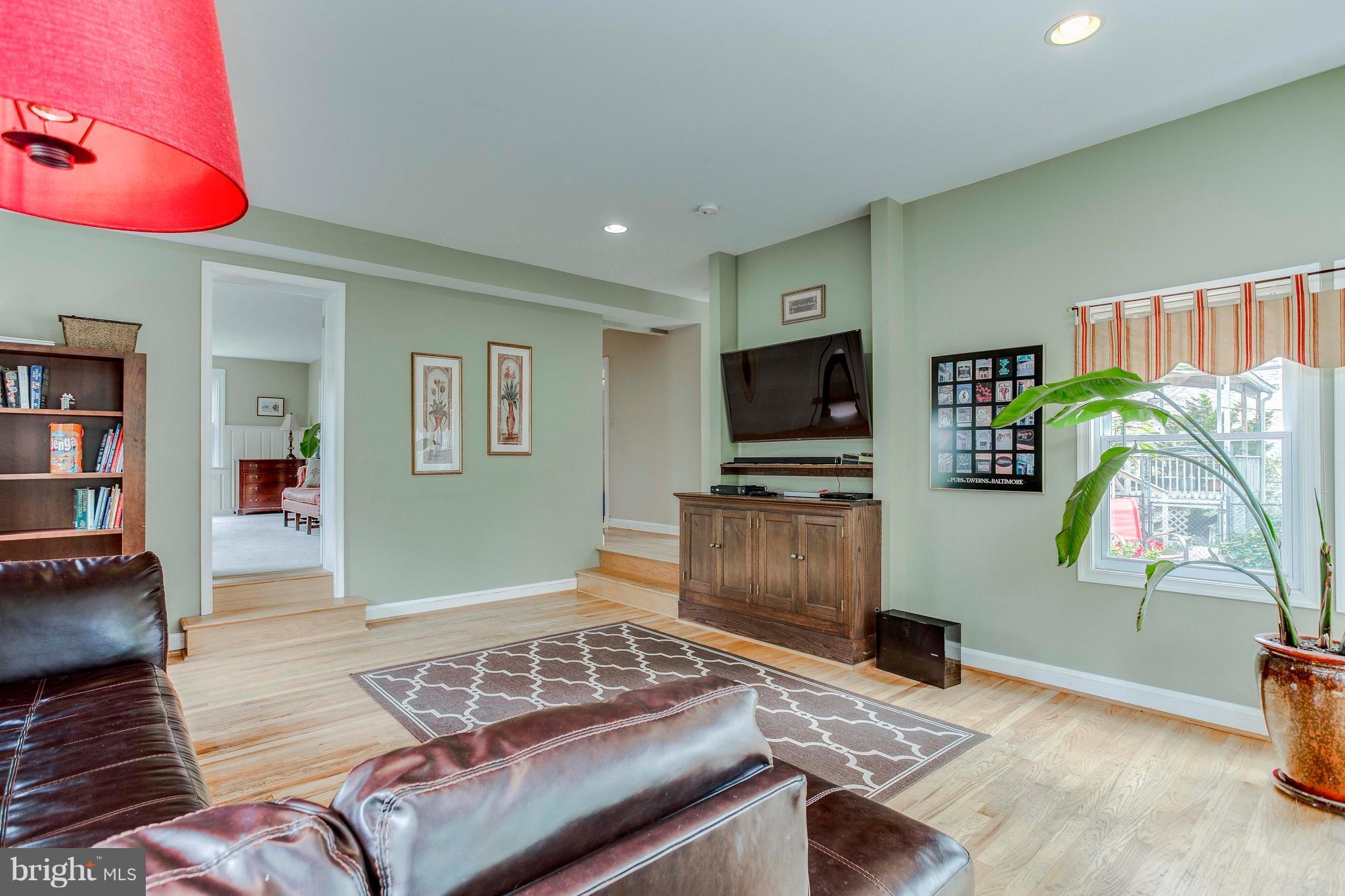 OLD CATONSVILLE - Residential