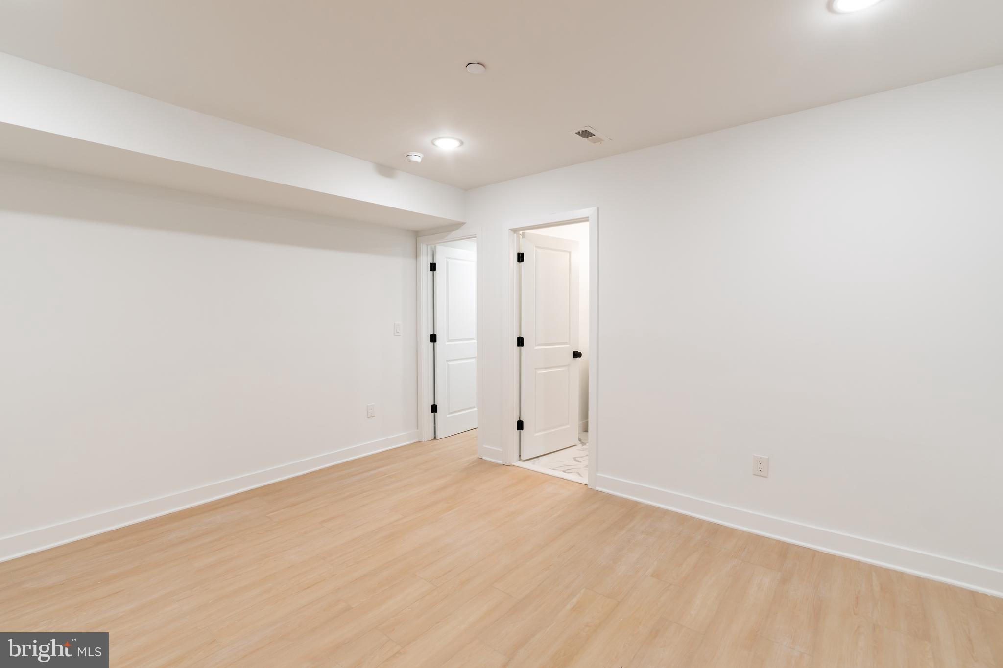 BREWERYTOWN - Residential Lease