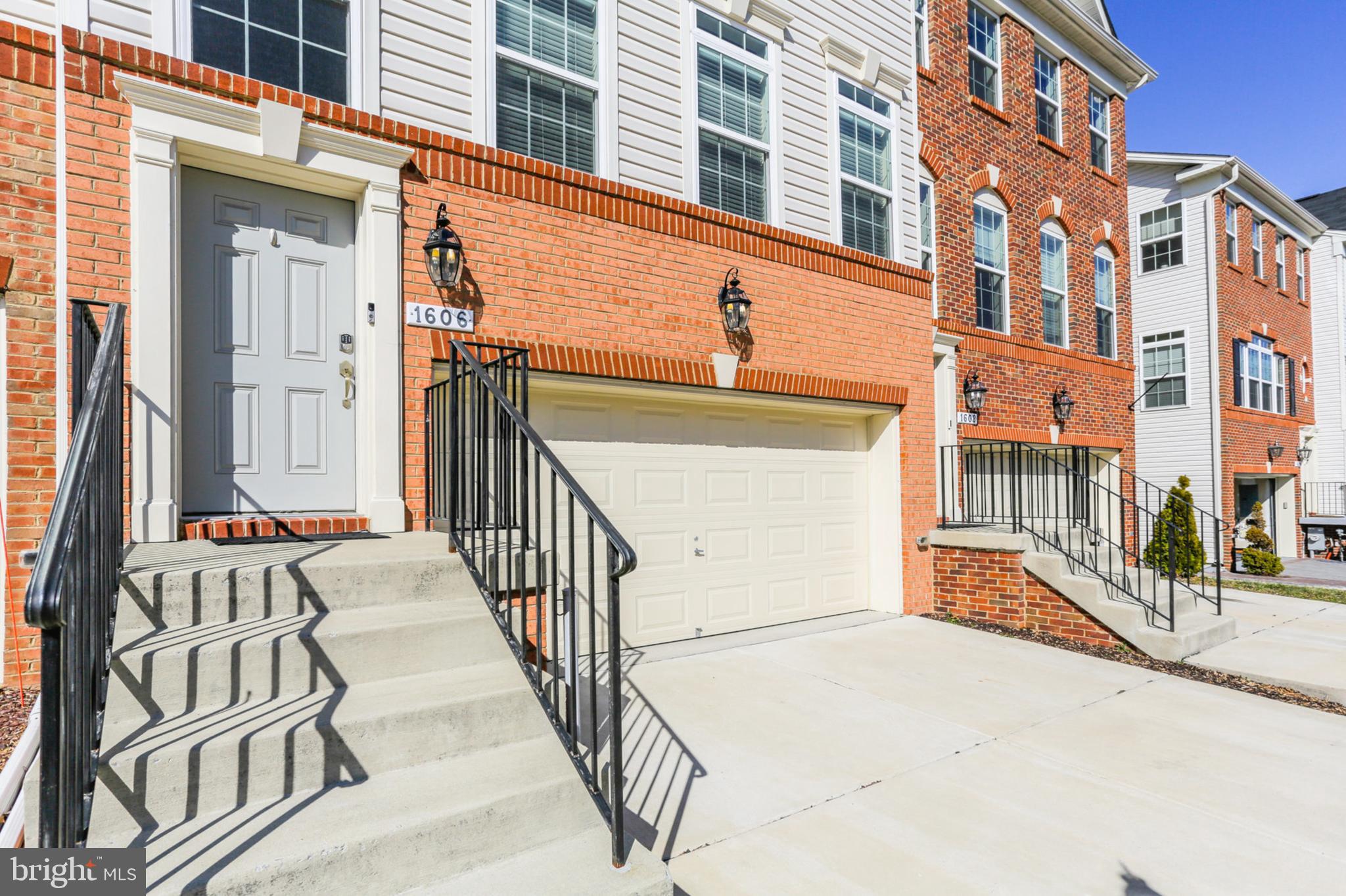 BOYERS RIDGE - Residential