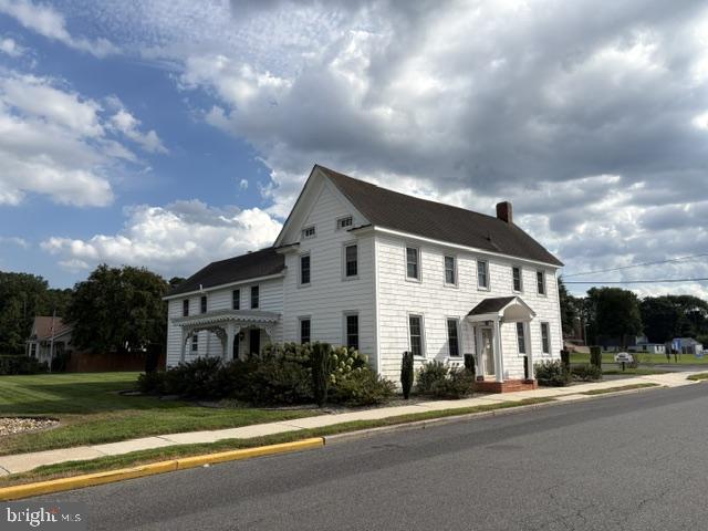 103 W PINE STREET