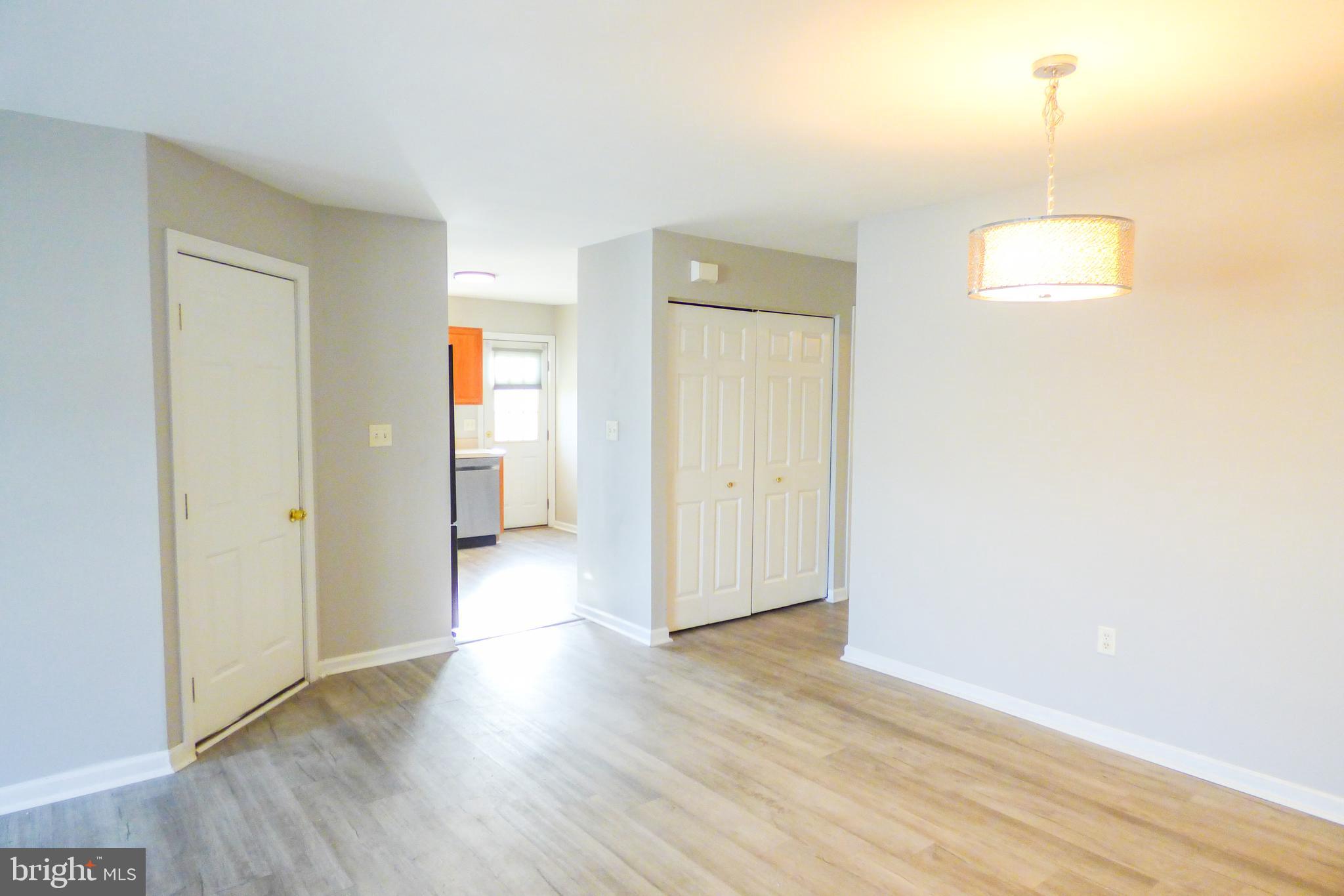 BROOKSTONE - Residential