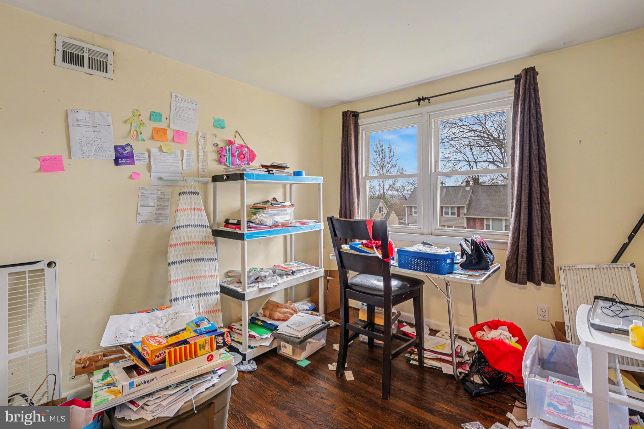 ABINGTON WOODS - Residential