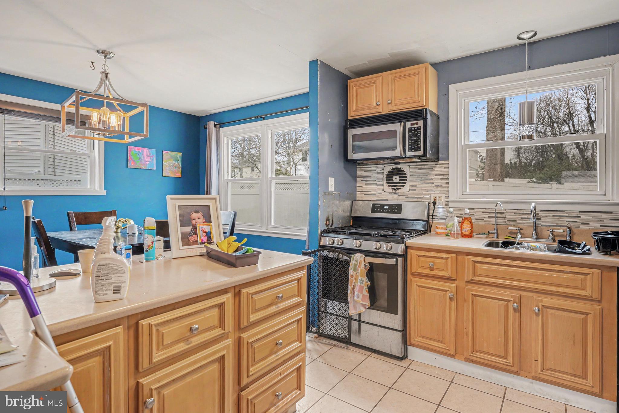 ABINGTON WOODS - Residential