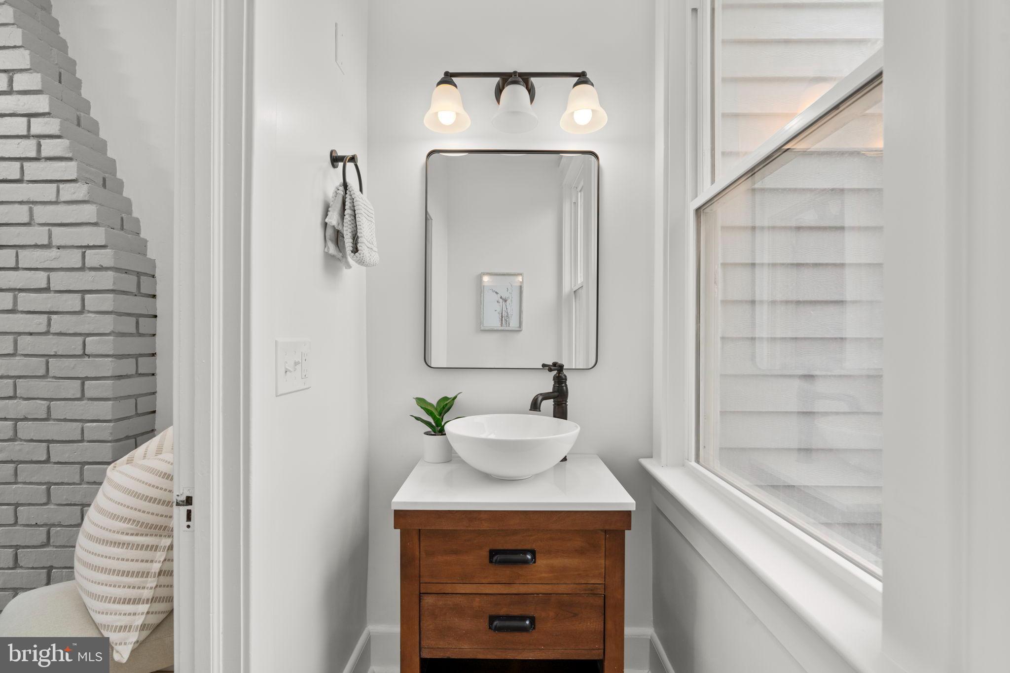 MAYFIELD - Residential