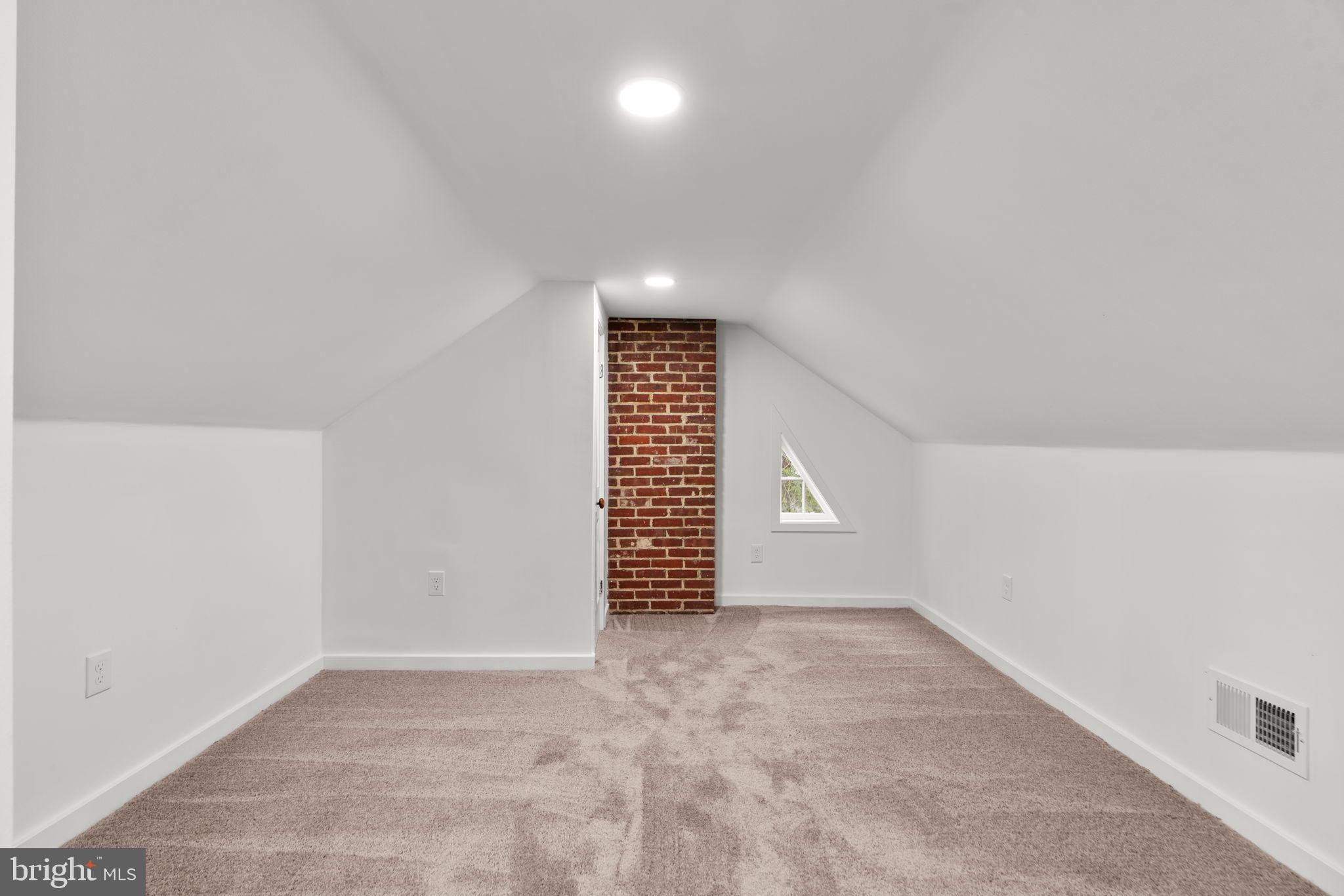 MAYFIELD - Residential