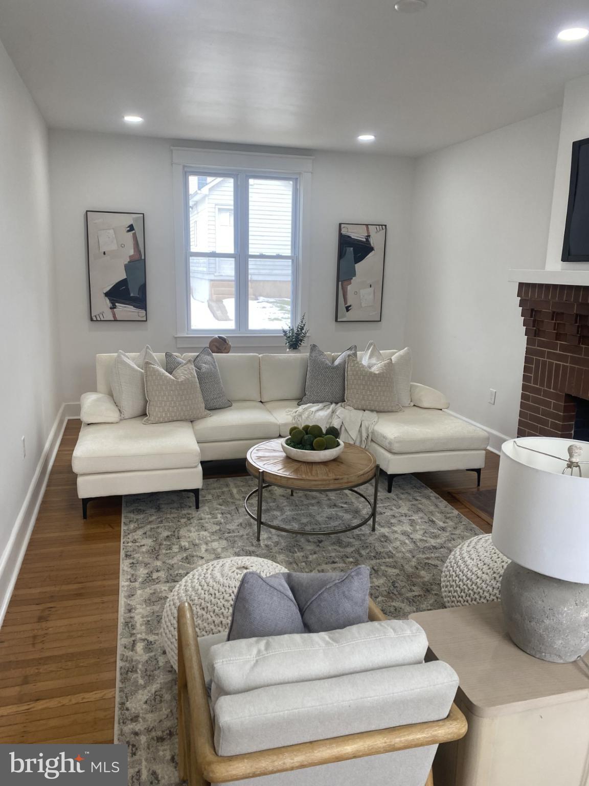 MAYFIELD - Residential