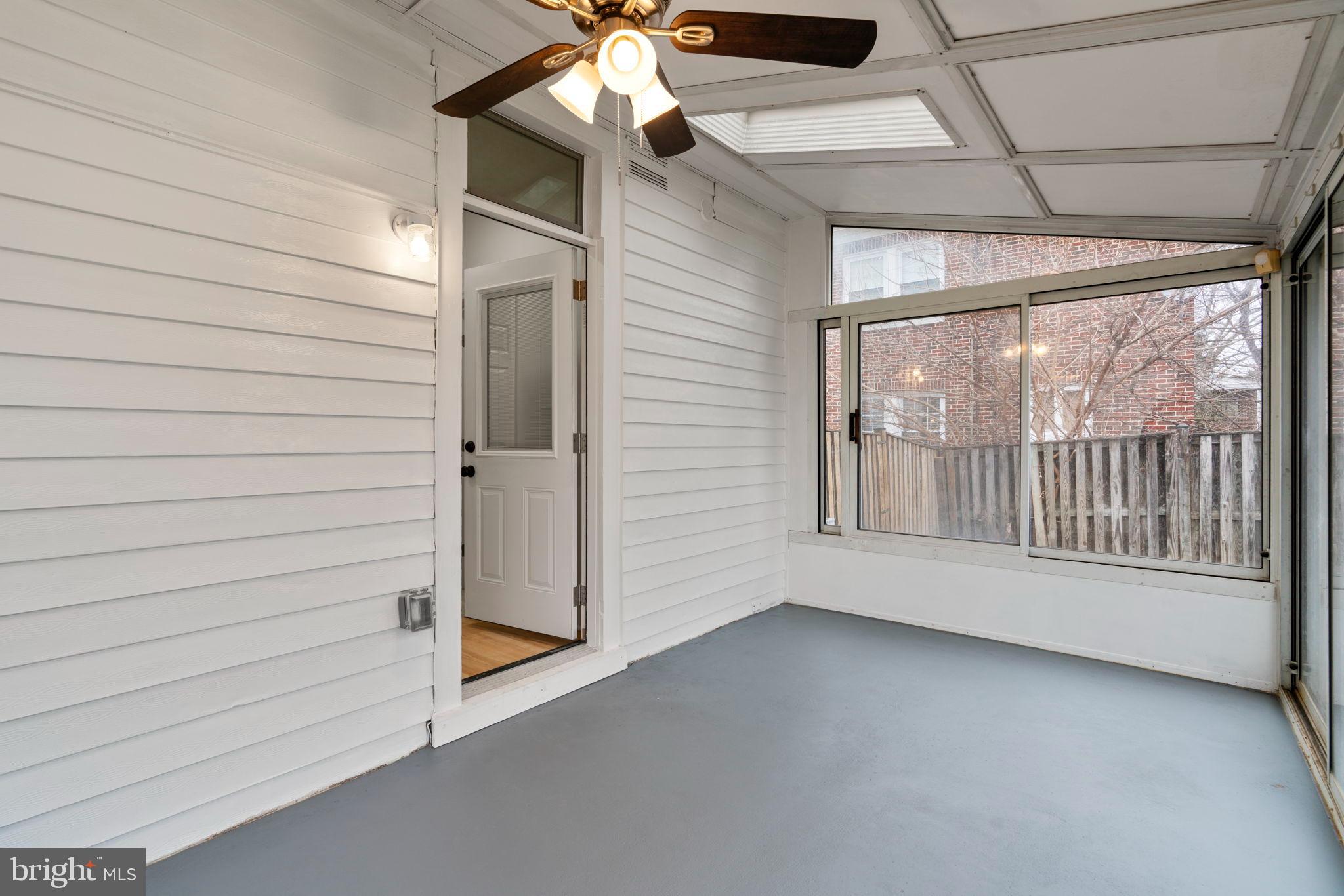 MAYFIELD - Residential