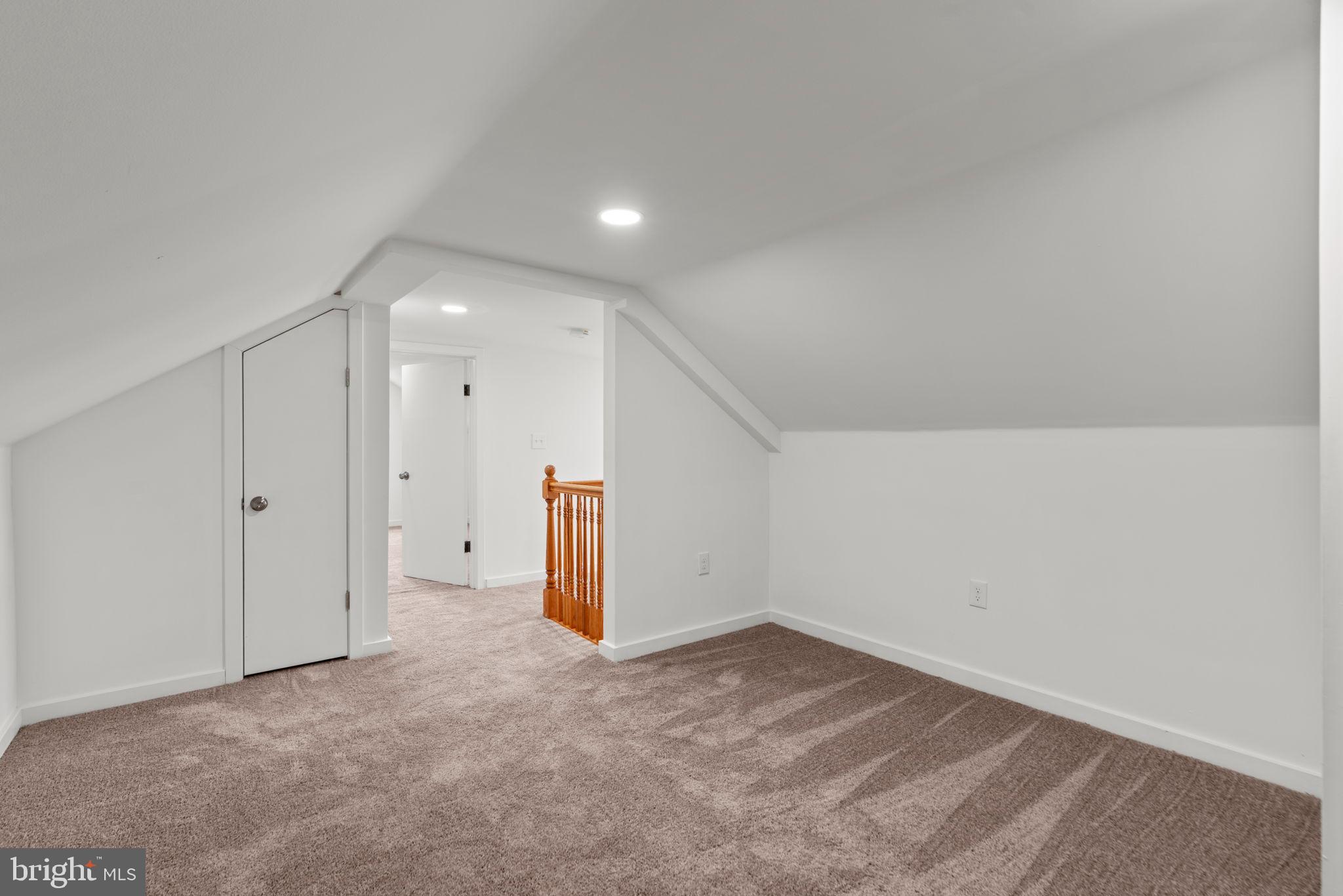 MAYFIELD - Residential