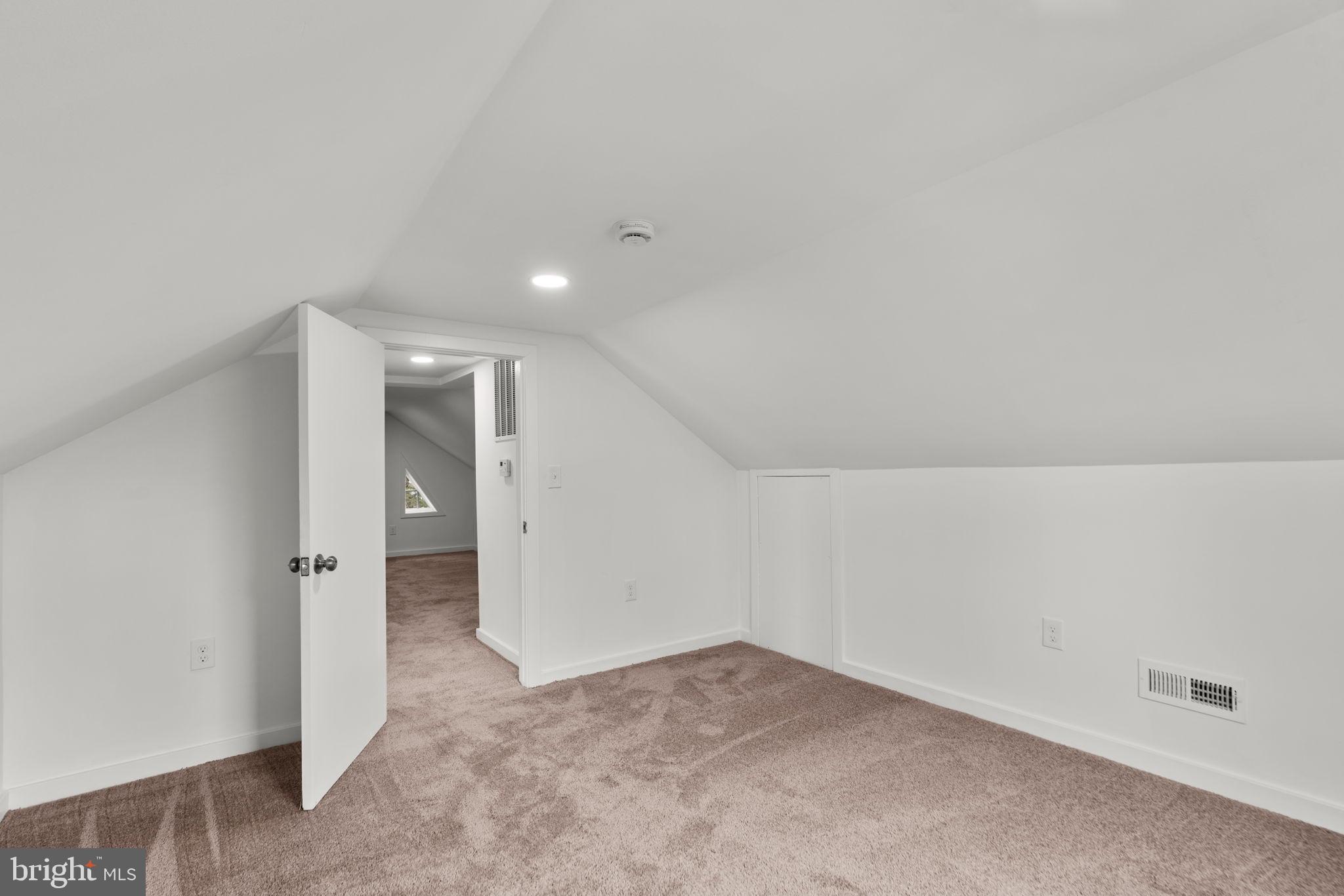 MAYFIELD - Residential