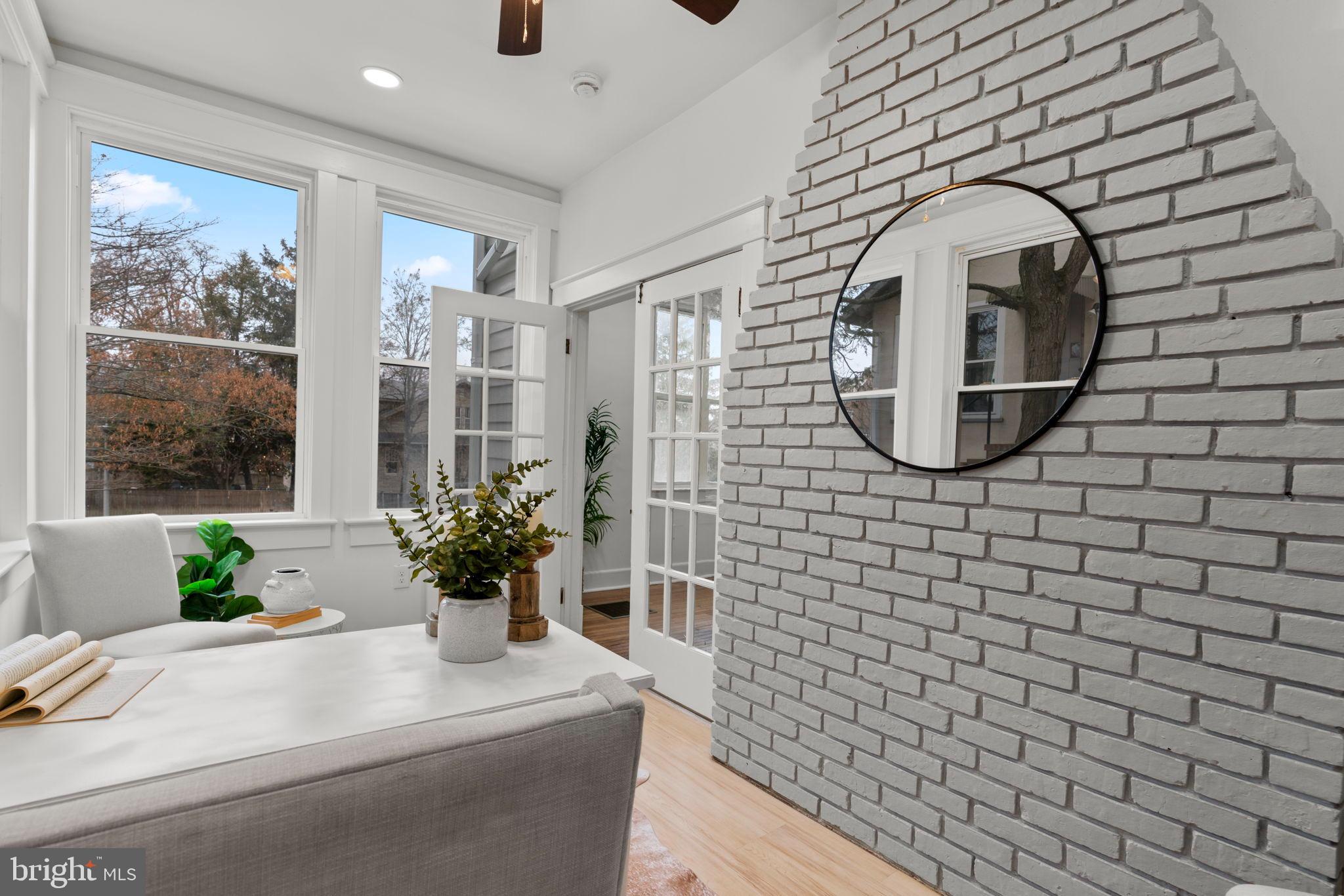 MAYFIELD - Residential