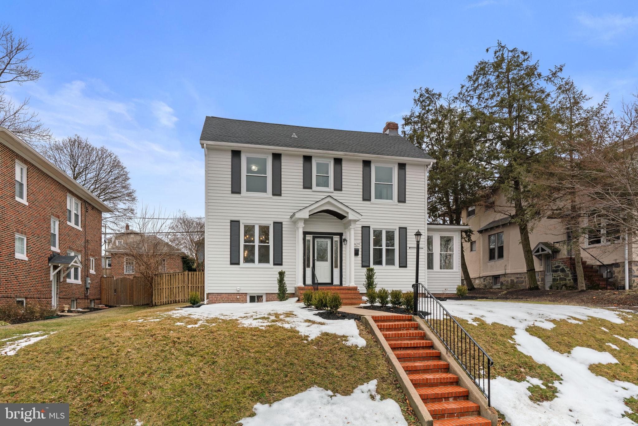 MAYFIELD - Residential