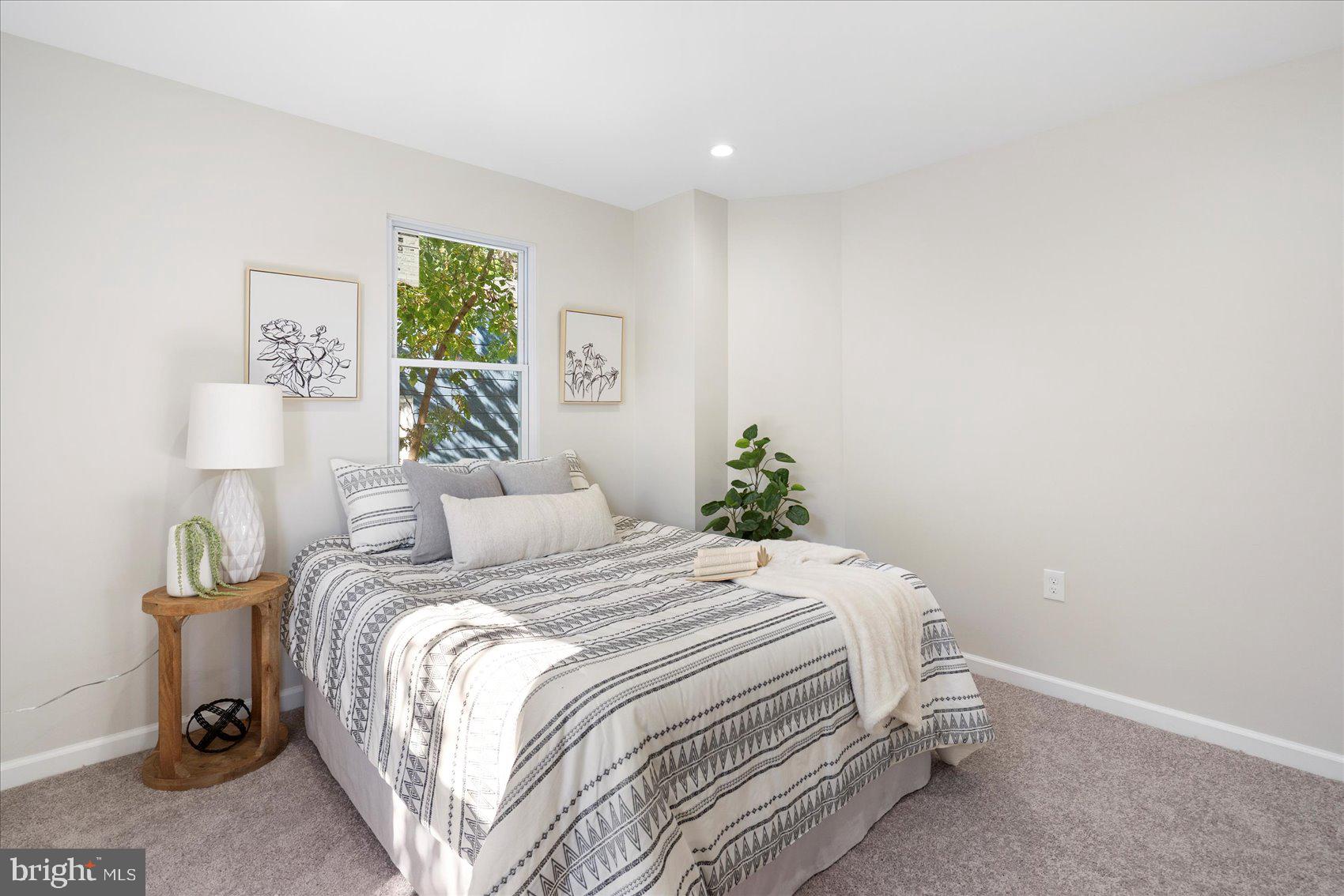 GARRISON - Residential