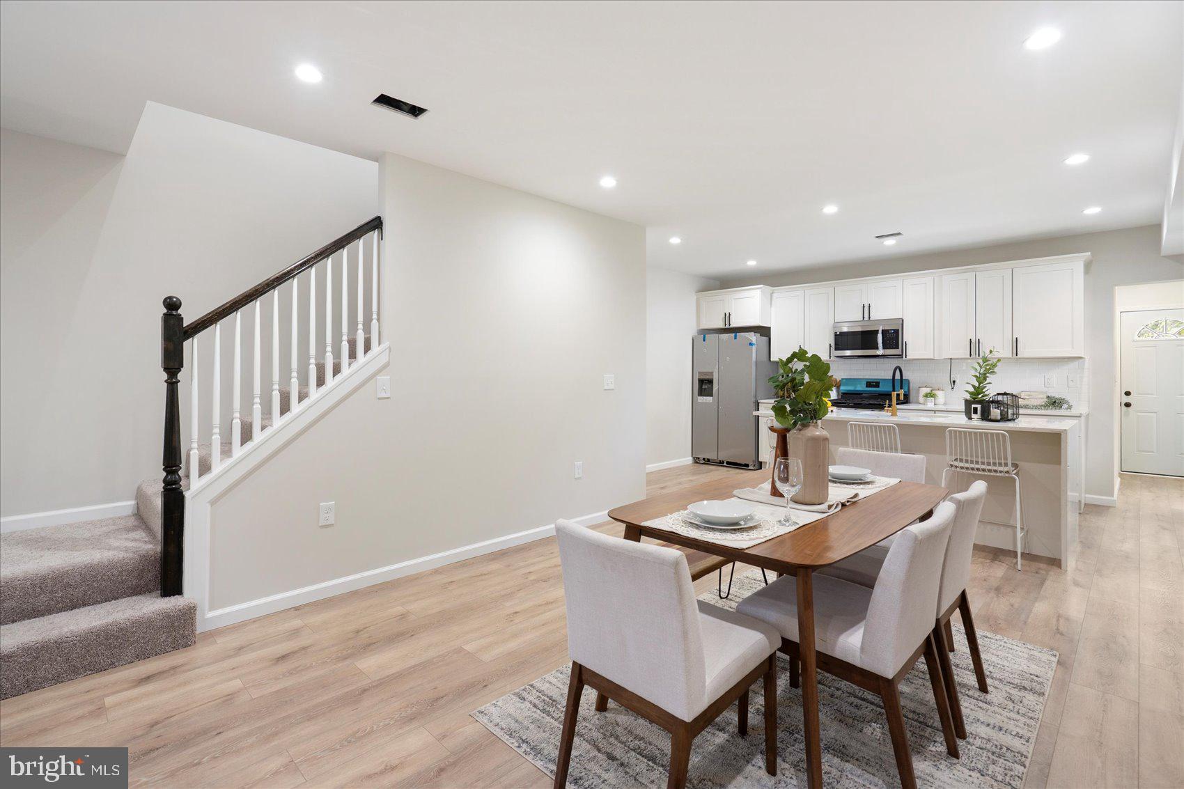 GARRISON - Residential