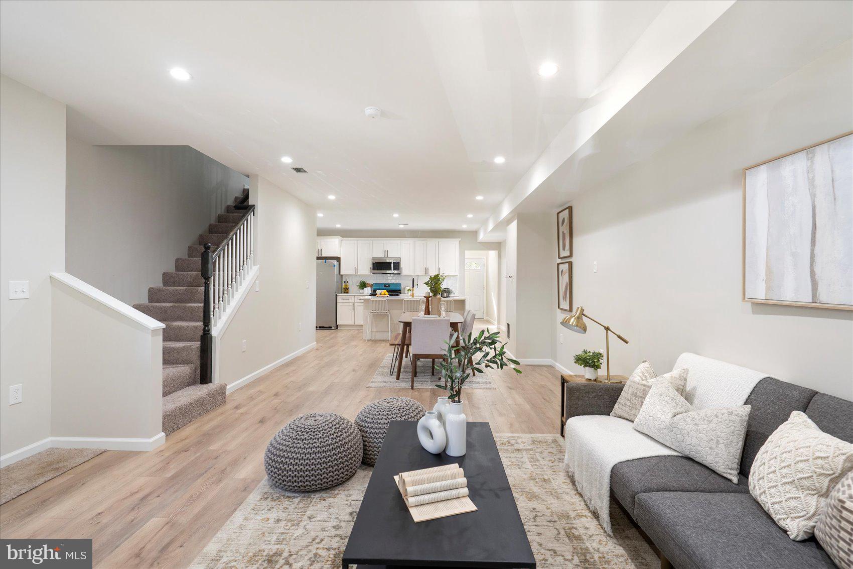 GARRISON - Residential