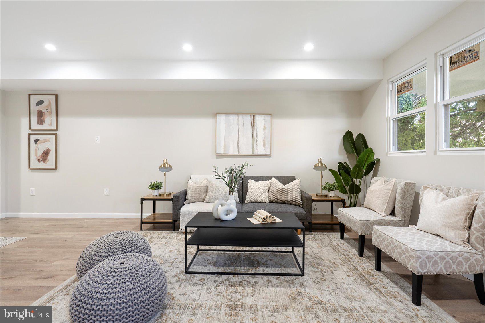 GARRISON - Residential