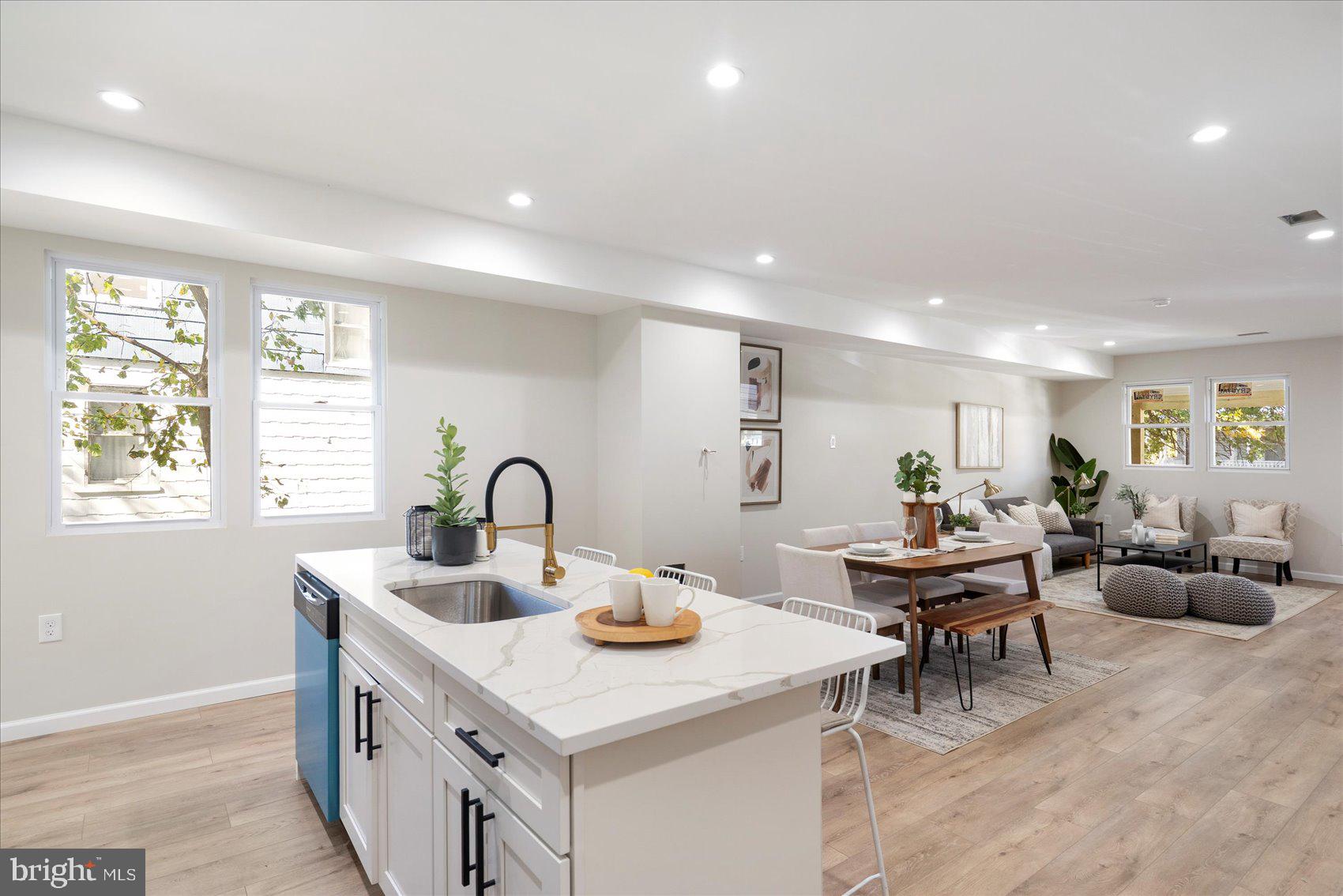 GARRISON - Residential