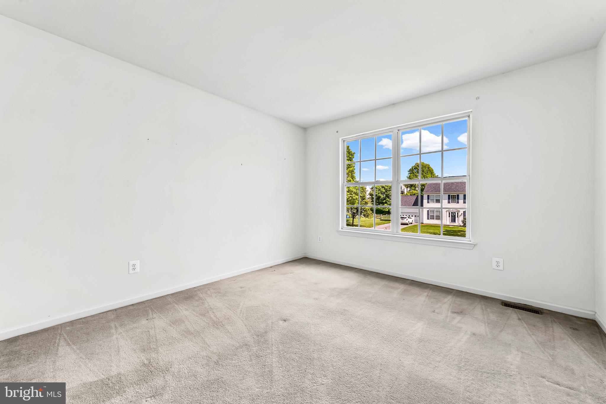 LOCKSLEY GLEN - Residential